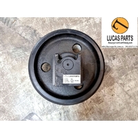 Idler CK36 CK38 KH026 KH027 KH030 KH101 KH90 KX101 KX101-3 KX121-2 KX121-2S 45x140mm