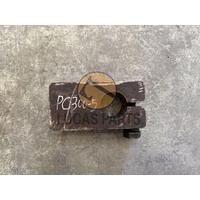 Top Roller Mounting Bracket PC300-5/6 PC360-7 PC400-6 R290 R300 R305 R335 EC290 (Old Model)