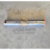 Excavator Pin 80*500mm OD*TL Link Pin (P8) ZX230  ZX240 ZX250-3 Greaseable Pin PN 3088752 