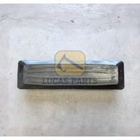 Rubber Pad Bolt On Type  Premium Quality  450 (R/L) OFFSET  VIO75 VIO80  KX080-3 KX080-4 R80CR-9