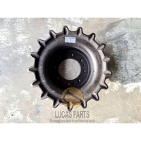Sprocket Bobcat T870 T630 T650 T750 T590 17T 8H 151mmID 158mmOD PN 7196807