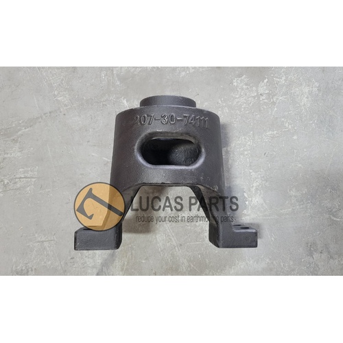 Track Adjuster Yoke PC300 PC350 PC360 PC270 PN 2073074111